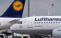 Lufthansa экстренно отменяет более тысячи рейсов
