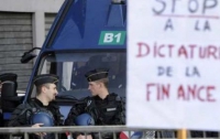 Троих испанских антиглобалистов задержали во Франции