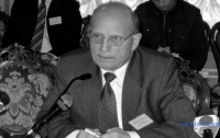 Умер известный украинский дипломат