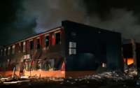 Взрыв и пожар произошли на заводе в Днепре