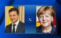 Меркель и Зеленский провели телефонный разговор