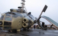 В Хабаровске на улицу рухнул вертолет, экипаж погиб (видео)