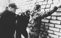Запорожские копы задержали банду уличных грабителей