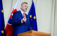 Братислава обещает увеличить поставки оружия Киеву