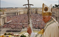 Папа Римский выпустит альбом под названием Alma Mater