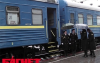 Железнодорожное сообщение с Востоком Украины оборвалось