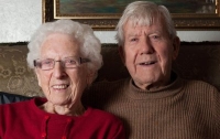 91-летний британец сделал предложение своей 96-летней возлюбленной