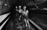 Ахметов платит швейцарским шахтерам в 20 раз больше, чем украинским