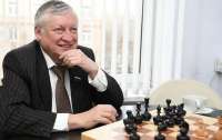 Экс-чемпиона мира по шахматам Карпова избили на выходе из госдумы рф, – СМИ