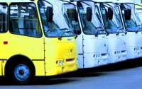 У столиці відновлюють роботу трамваї і тролейбуси