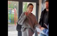 Під час візиту Джолі до Львова пролунала повітряна тривога (відео)