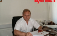 Азаров считает, что главе Госфинуслуг Волге грозит 12 лет тюрьмы