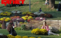 В Киеве почти месяц продлится бал цветов «Иллюзии осени» (ФОТО)