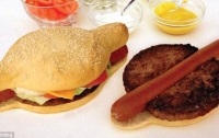 Австралиец создал гибрид гамбургера и хотдога