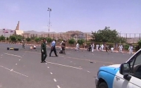 Аль-Каида ответила за взрыв более сотни человек на параде в Йемене