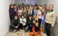 Несколько десятков украинских детей вернулись домой после депортации в россию