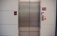 Во Львове лифт совершил покушение на пожилую женщину