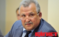 Генерал Хоменко из «Фронта перемен» крышевал коррупционную схему по «обдиранию» украинских автолюбителей?  