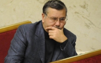 Гриценко: Виктор Янукович уже ввел в Киеве прямое президентское правление