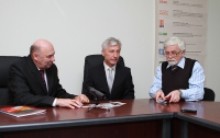 Мэр Славутича предложил сотрудничество ООО «ЕДАПС-Лазер» (ФОТОРЕПОРТАЖ)