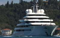 В Италии из-за санкций арестовали суперяхту, которую связывали с путиным
