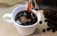 Обирайте чорну каву: назвали п'ять причин, чому краще пити саме цей напій