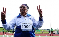 101-летняя пенсионерка победила в забеге на 100 метров (видео)