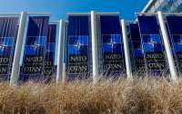 НАТО откажется от размещения в Европе наземных ядерных ракет