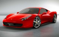 К названию модели Ferrari добавили приставку Italia