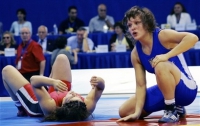 Вольная борьба: три украинки поборются за медали