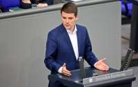 Німецький депутат закликав озброїти Україну