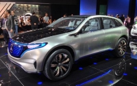 Mercedes-Benz представит на автосалоне в Женеве электромобиль