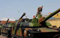Шмыгаль попросил Францию ​​предоставить танки Leclerc