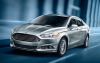 Беспилотные Ford Fusion Hybrid выйдут на дороги в 2016 году