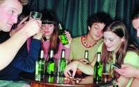 Злоупотребление алкоголем в молодости ведет к сердечно-сосудистым заболеваниям