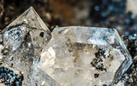 В Земле обнаружили огромные запасы алмазов