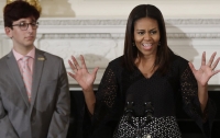 Мишель Обама встретилась с молодыми поэтами США