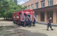 Загорелась одна из столичных школ