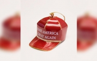 Онлайн-магазин Трампа продает елочное украшение за $150
