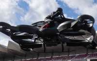 Летающий байкер: разработан уникальный летающий мотоцикл (видео)