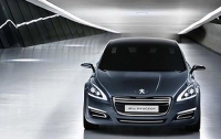 Peugeot покажет новый гибрид