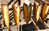 Отравление рыбой во Львове: количество отравившихся стремительно растет