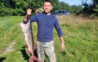 В Україні рибалка спіймав диво-рибу: фото 