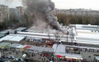 Во время пожара на рынке в Одессе 7 полицейских отравились продуктами горения