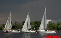В Киеве «Парусный Жур-Тур»-2013 прошел и штиль, и грозу (ФОТО)