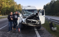 ДТП под Киевом: микроавтобус с участниками группы ТНМК протаранил фуру