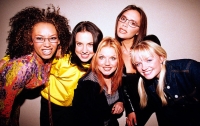 Воссоединение Spice Girls перенесли на 2017 год