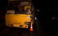 В Киеве случилось ДТП с маршруткой