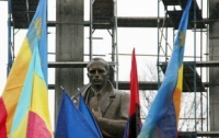 Памятник Бандере во Львове стал дороже на 600 тысяч бюджетных гривен 