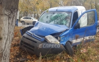 В Киеве столкнулись три автомобиля, есть пострадавший